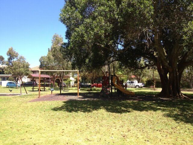 Lake Jualbup Playground, Shenton Park - Buggybuddys guide for families ...